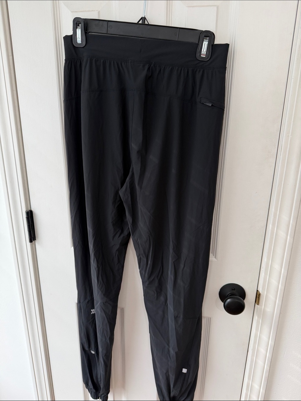 All In Motion joggers - Picture 2 of 3